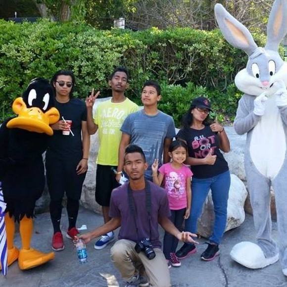 Meet your Posher, Joanne - Picture 1 of 1